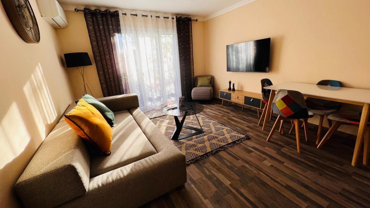 Apartament Pluton Montpellier Zewnętrze zdjęcie