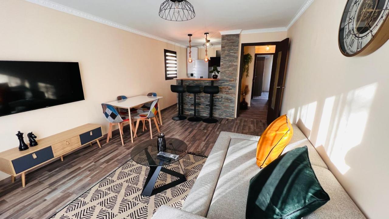 Apartament Pluton Montpellier Zewnętrze zdjęcie